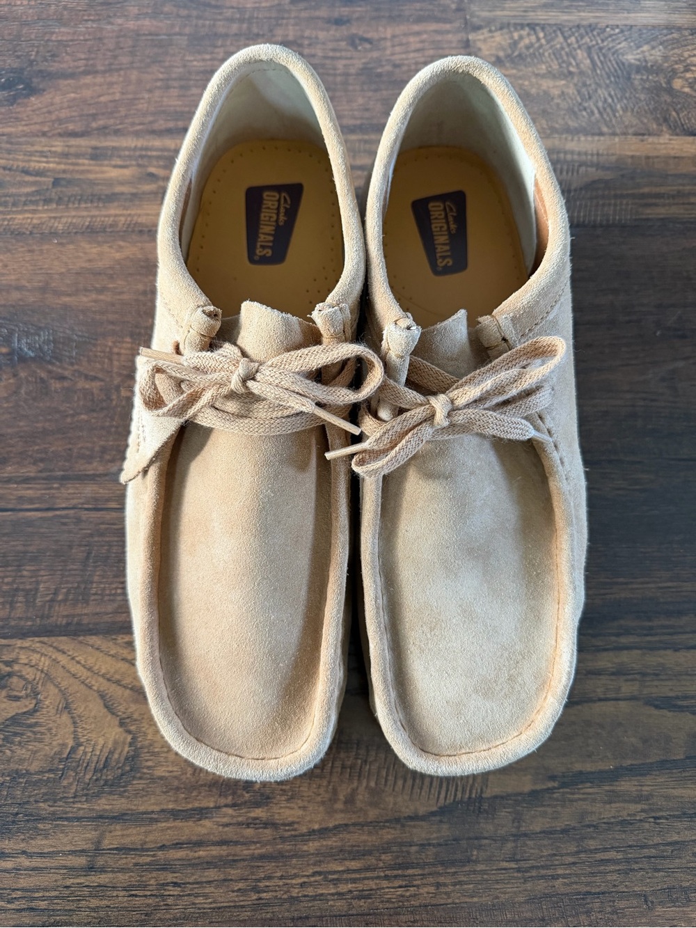 Clarks Wallabee Men's Suede Loafers - Wheat - Picture 2 of 10